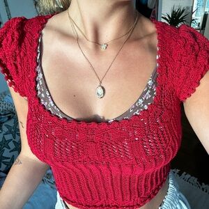 Red crocheted top from cider